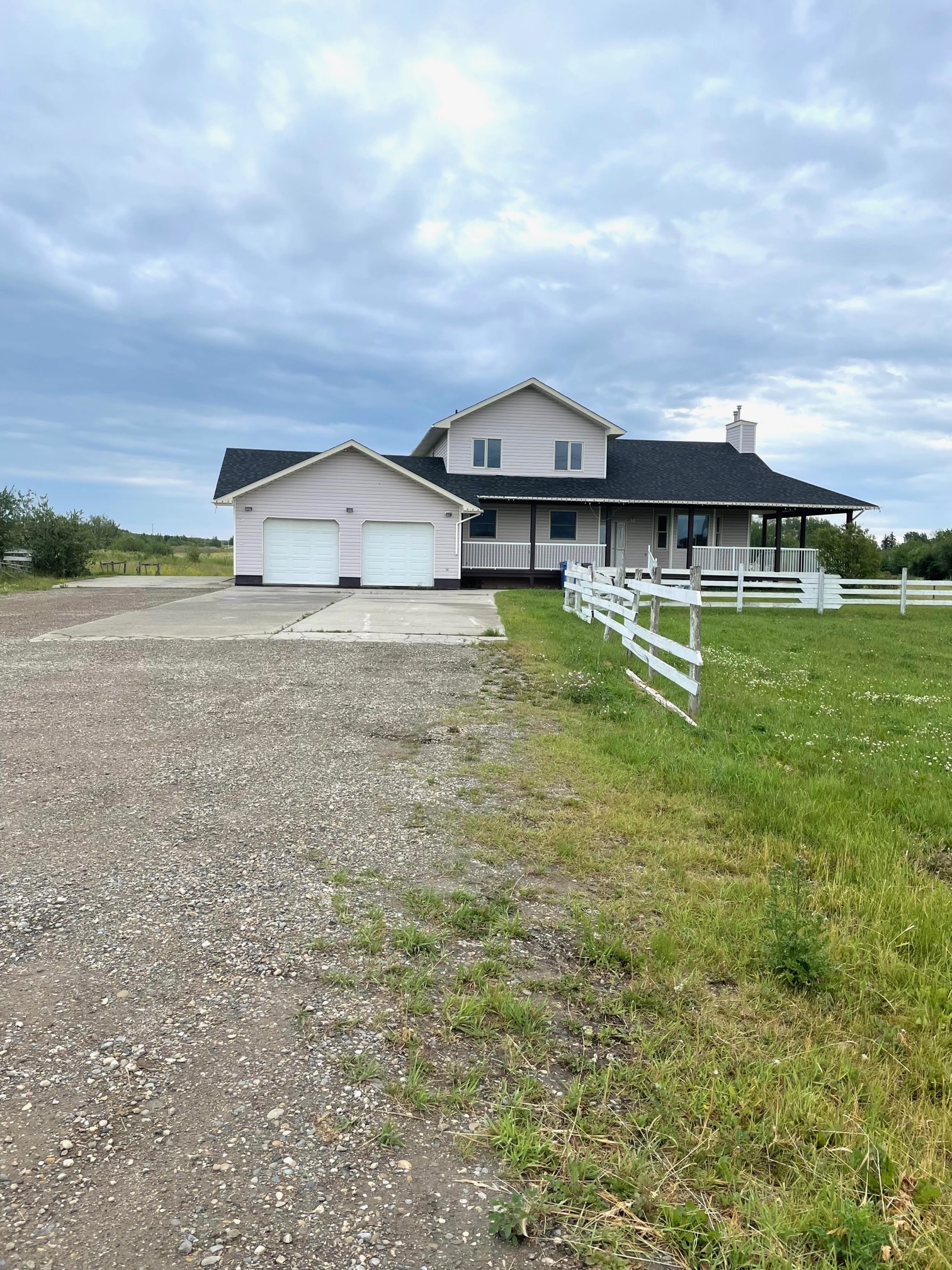 10763 86 Street - 1