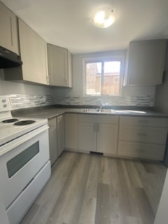 8827 102 Ave. Village St. John