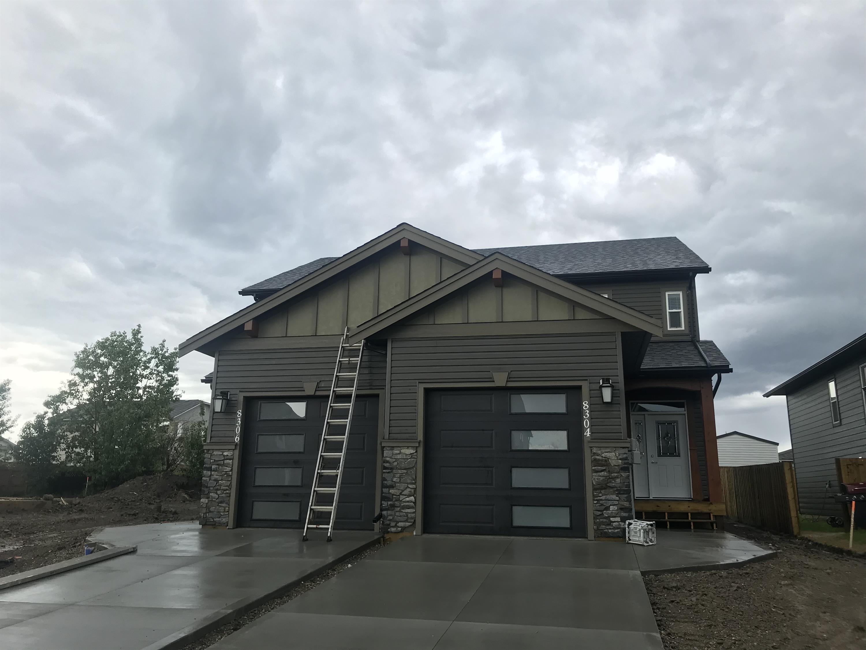 8304 88 Ave